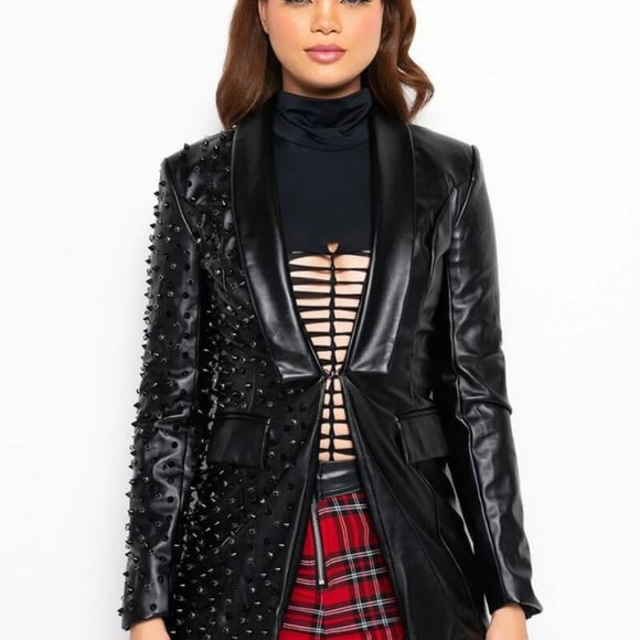 Blazer with Jewels - Picture 2 of 8